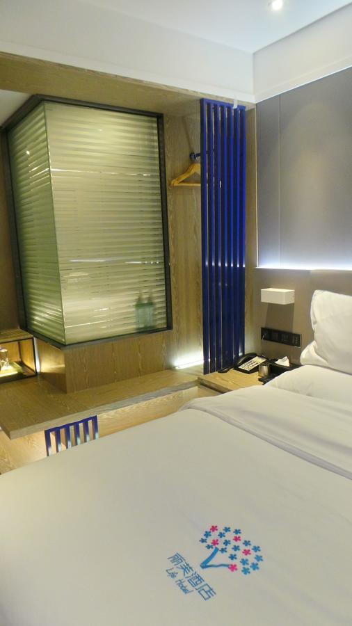 Lifu Hotel Wankel Jiang Tai Road Metro Station Branch Guangzhou Exterior photo